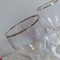 4 Crystal Gold Rim Wine Or Water Glasses 7″ Tall Holds 8oz