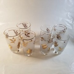 Vintage Gold Trim Glassware Set of 7 Two sizes 12 oz  and 8 oz