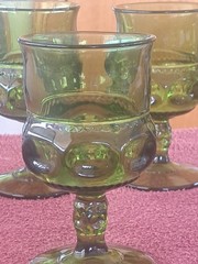 Indiana Glass King’s Crown Thumbprint Avocado Green Goblets VTG MCM. Set of 4