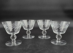 Set Of 4 Vintage Monongahela Etched Gray Cut Laurel Champagne Glasses