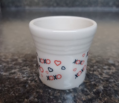 1 1/2 oz SHOT GLASS white FIESTA Valentine XOXO Love 1st NEW