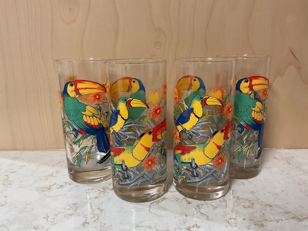 Vintage Set Of 4 Cerve Toucan Tropical Drinking Glasses, Highball, Water 1970s