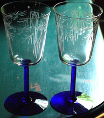 Antique Set 2 WATER GOBLET GLASSES Hand Blown ETCHED BOWL w/ COBALT BLUE STEMS