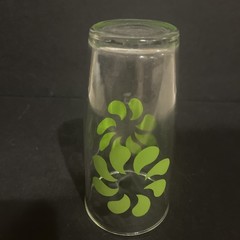 Vintage Hazel Atlas Daisy Flower Sour Cream Glass Green-1 pint glass