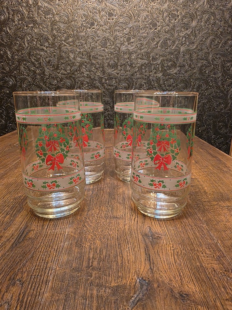 Vintage Indiana Glass Wreath Christmas Tumblers Holiday 16 oz Set of 4