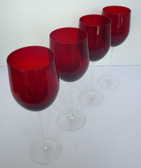 Ruby Red Clear Stemmed Wine Glass Goblets 9 1/4″ High 12 oz. Capacity Set of 4