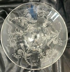 Glastonbury – Lotus Vesta Clear 6″ Champagne Sherbet Glass (HOLDS 6 oz full)