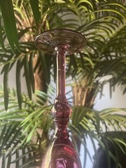 VTG Champagne Toasting Flutes Set of 4 Pretty Plum Color ELEGANT .Made in Italy