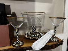 MacKenzie-Childs Tango Martini – Handblown Glass with Gold Rim- Excellent