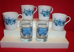 Corelle Blue Rose Velvet 2 Juice Glasses 4 Cups