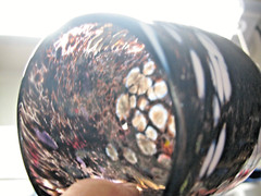 BLOWN GLASS TUMBLER PURPLE SPECKLED WHITE END OF DAY 5» TALL