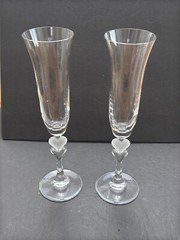 Gorham Amore Crystal Champagne Flutes Dbl Heart Frost/Clear 10”h 2.5w Set of 2