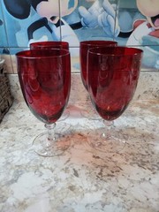 Red Christmas 18oz. Glass Goblets