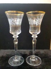 2 Mikasa Antique Lace Wine Glass Stems Gold Trim Goblets 8.5″H ECU Holiday DW678