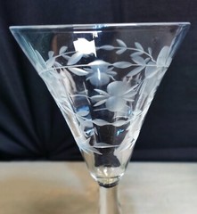 5 Crystal Cut Glass Floral Leaf Pattern Pillar Optic Wine Stems 6-3/4″ Vintage