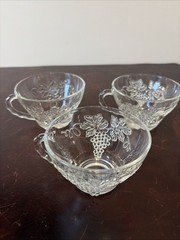VTG ANCHOR HOCKING GRAPE MOTIF REPLACEMENT PUNCH CUPS SET OF 3
