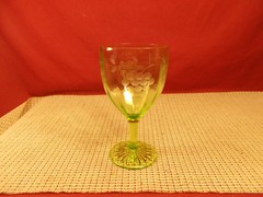 Standard Glass Company Grape Green Pattern Water Goblet 5 3/4″