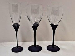 Set of 2 Mikasa RARE Matt Alexandra Black Tulip Stemware Wine Glasses 12 Availbl