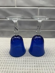 Set of 2 CRISTAL D’ARQUES-DURAND Casual Setting Sapphire Wine Glasses 7 5/8”