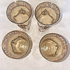 ARTE ITALICA MEDICI AMBER & GOLD FLUTED CHAMPAGNE GLASSES 3 SETS OF 4 AVAIL