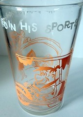 Vintage Flintstones Glass Wilma & «Fred In His Sports» Car 1962 Hanna Barbera