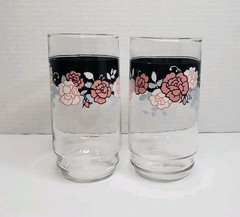 Set of 2 Vintage Corelle Silk & Roses Glass Tumblers – Pink Floral & Black Band