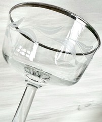 Crystal Champagne Coupes D’arques Laurel Etching, Platinum Rims, France,Set of 5