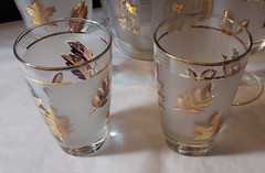 Summer Lemonade!! Anchor Hocking Gold Ivy Pitcher + 6 Libbey Gold Leaf Goblets