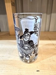 «Big Top» Peanut Butter Glass (Turkey In De Straw) «Sing A Long» 2-1/2″W x 5-1/4