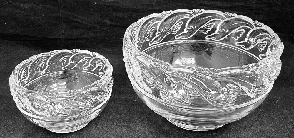 Vintage Tiffany & Co DOLPHIN Wave Footed 8″ & 5″ Chip & Dip Bowl Set Signed