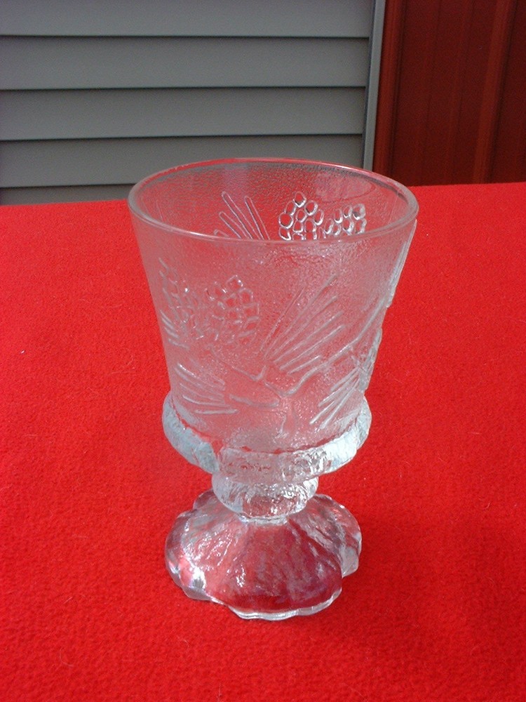 Tiara Glass Ponderosa Dinnerware-Pine Cones