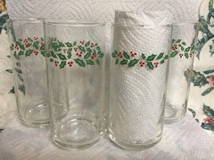 Corelle WINTER HOLLY Tumbler Set of 4 Glasses 6” ~ 16oz Corning ExC Minty Lot B