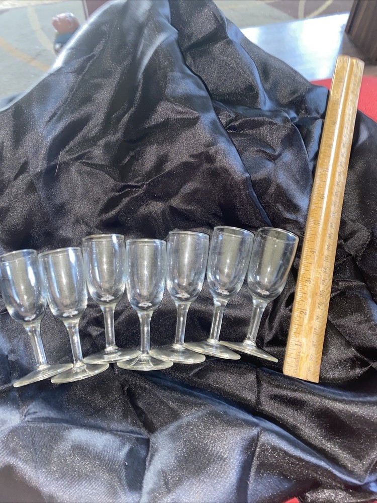 Cordial Stemware Glasses Lot 0f 7