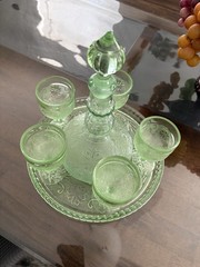 Vtg 70s Indiana Tiara Wine Decanter 8pc Set Chantilly Green Sandwich Glass Mint