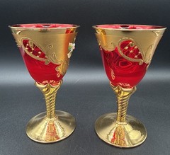 Vtg Pair Of Italian Moran’s 24kt Gold Trim And Red, Painted Wine Glasses
