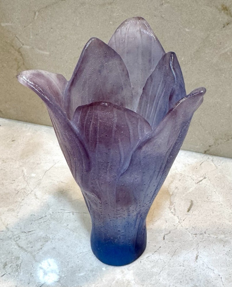 Large Amaryllis Violet Blue Crystal Vase Daum France 6.75”