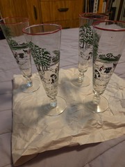 LIBBEY Currier & Ives Pilsner Beer Glass Stemmed Red Rim Set 1950’s Vintage (4)