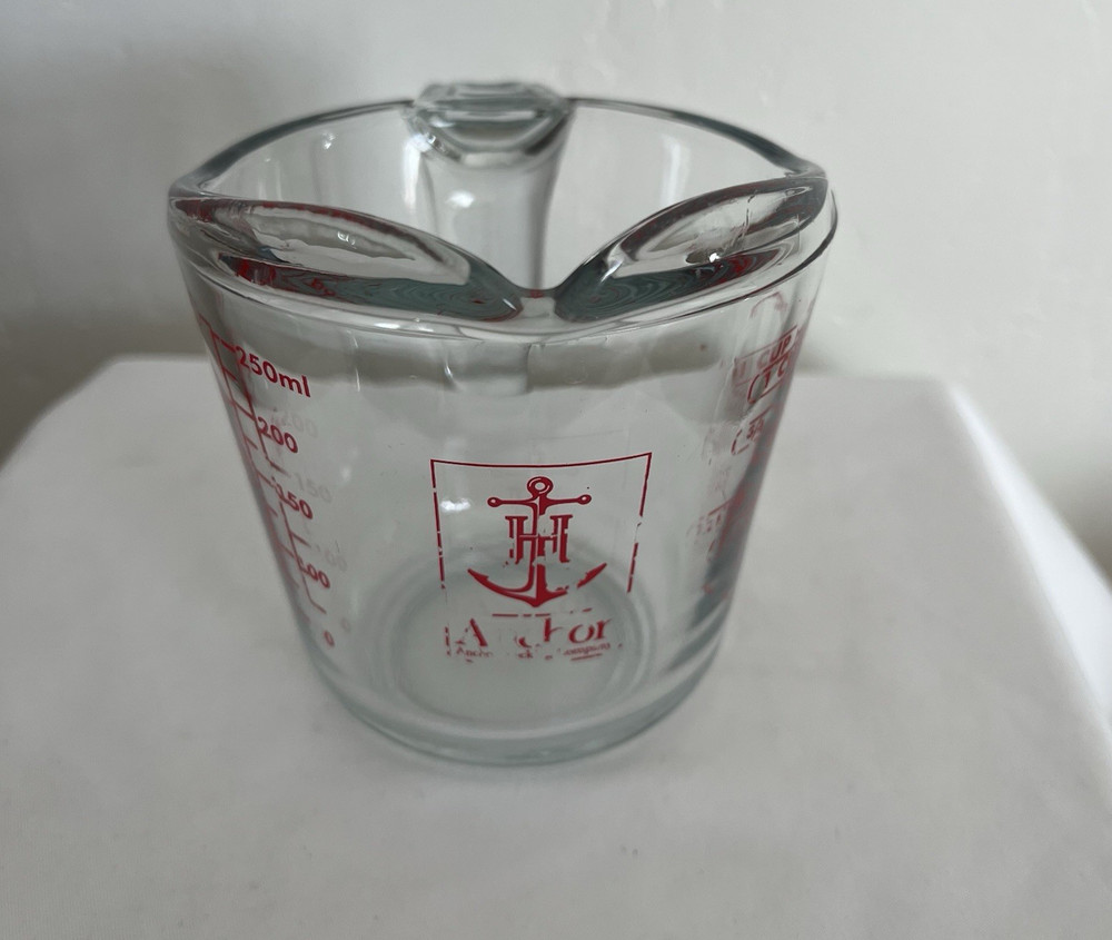 Anchor Hocking 1 Cup Glass Measuring Cup Red Letters Made in USA Vintage 696