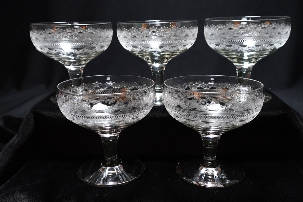 5 Fostoria Cloverleaf Pattern Needle Etched Low Sherbets Footed Dessert Stems