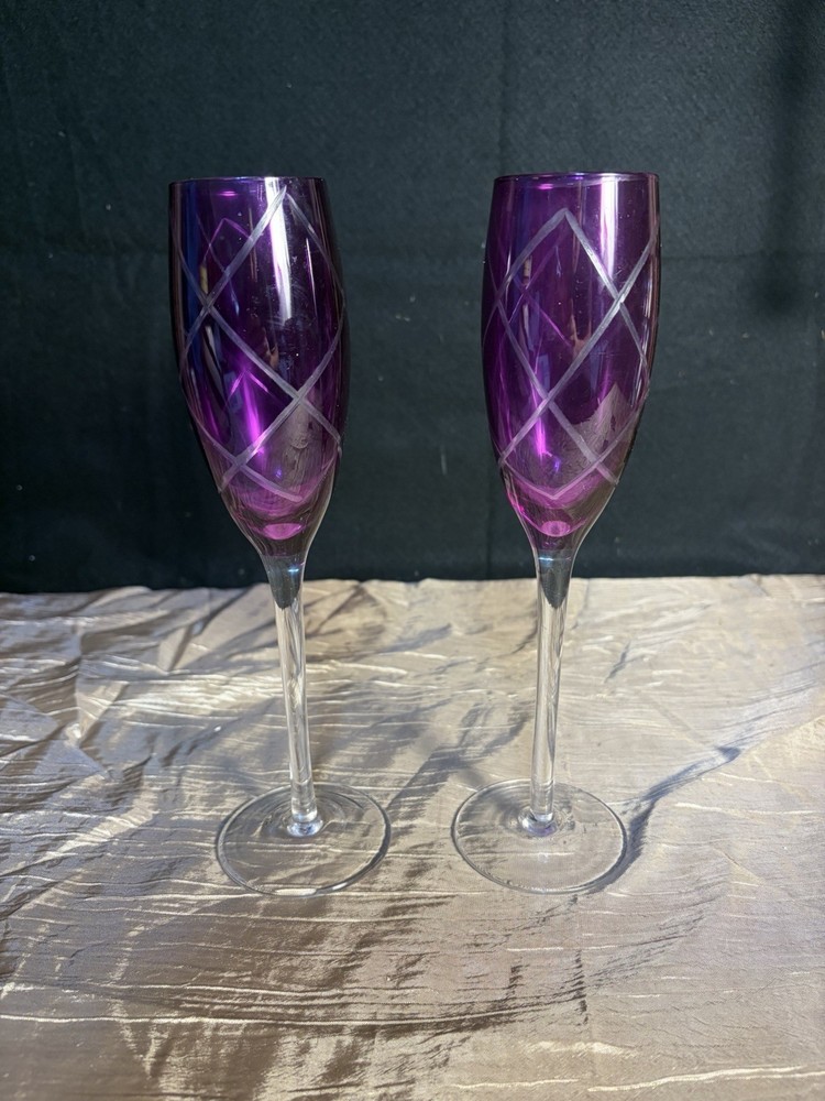 Pier 1 Diamond Etched Champagne Flutes Purple Set of 2 Glasses 7 oz
