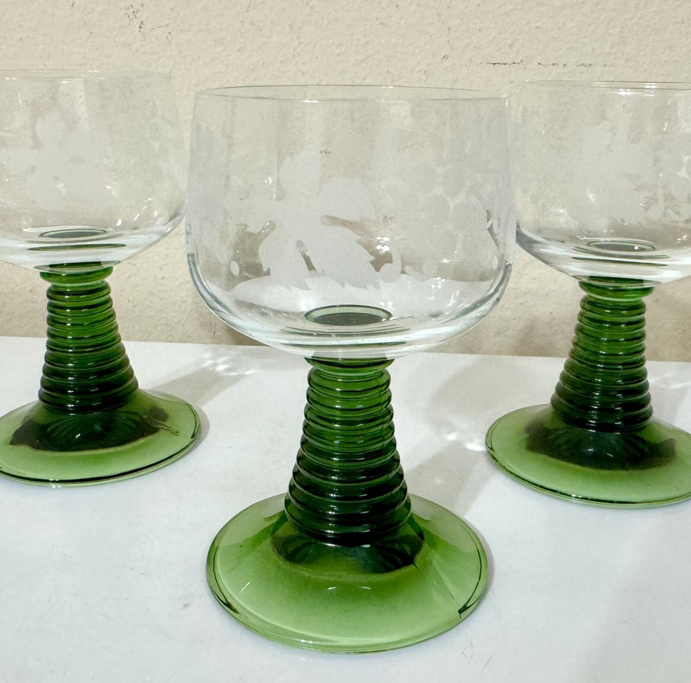 3 French Luminarc Ribbed Beehive Stem Wine Glass Flower Floral 4.25” Vintage