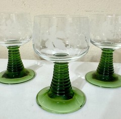 3 French Luminarc Ribbed Beehive Stem Wine Glass Flower Floral 4.25” Vintage