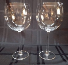 Lenox Oxygen Clear Balloon Wine Glasses, 8.5″ Tall Holds 20 oz to Rim, Set of 2