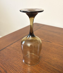 Vintage Set Of 4 Mid Century Modern Stemmed Brown Wine Water Glasses Tulip Bowl