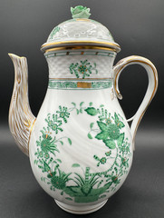 HEREND Chinese Bouquet Green(AV) Hand-painted Large Coffee Pot&Lid w/Rose Finial