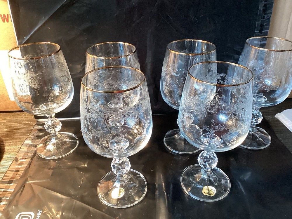 Bohemia Crystal Glasses Etched Faceted Ball Stem Gold Rim Set Of 6
