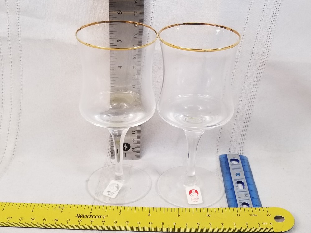 2 SASAKI SAS34 Wine Glass Hour Glass w/ Gold Trim 6″