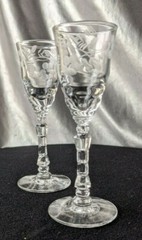 CORDIAL / SHERRY GLASS LOT. ETCHED FLORAL. 4 3/4″ BLOWN GLASS. MADE IN U.S.A