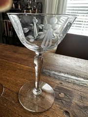 Vintage Etched Crystal Champagne Sherbet Glasses Set of 2 Floral Garland 5.75”