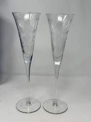 2 Vintage Crystal Fluted Champagne Glasses Etched with Hearts and Love Birds EUC